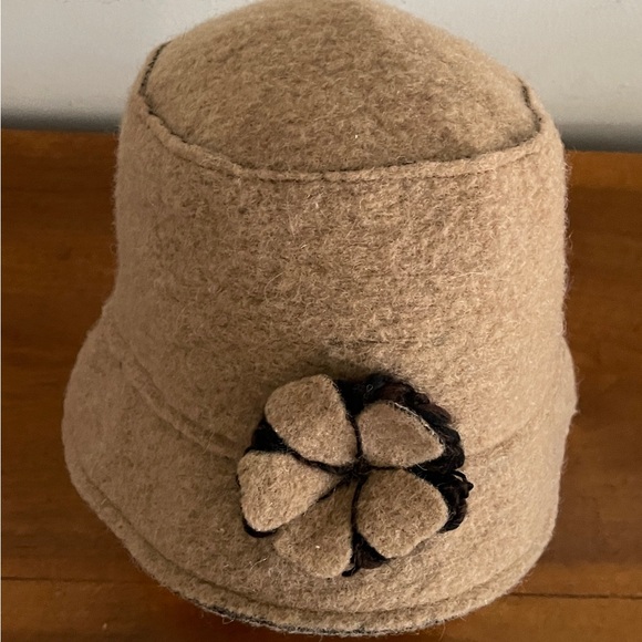 Alessandra Bacci Firenze Wool Hat - Picture 4 of 6